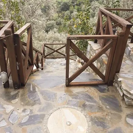 Feriehus Limnionas Sunview Xorychti