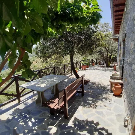 Limnionas Sunview بيت للعطل *